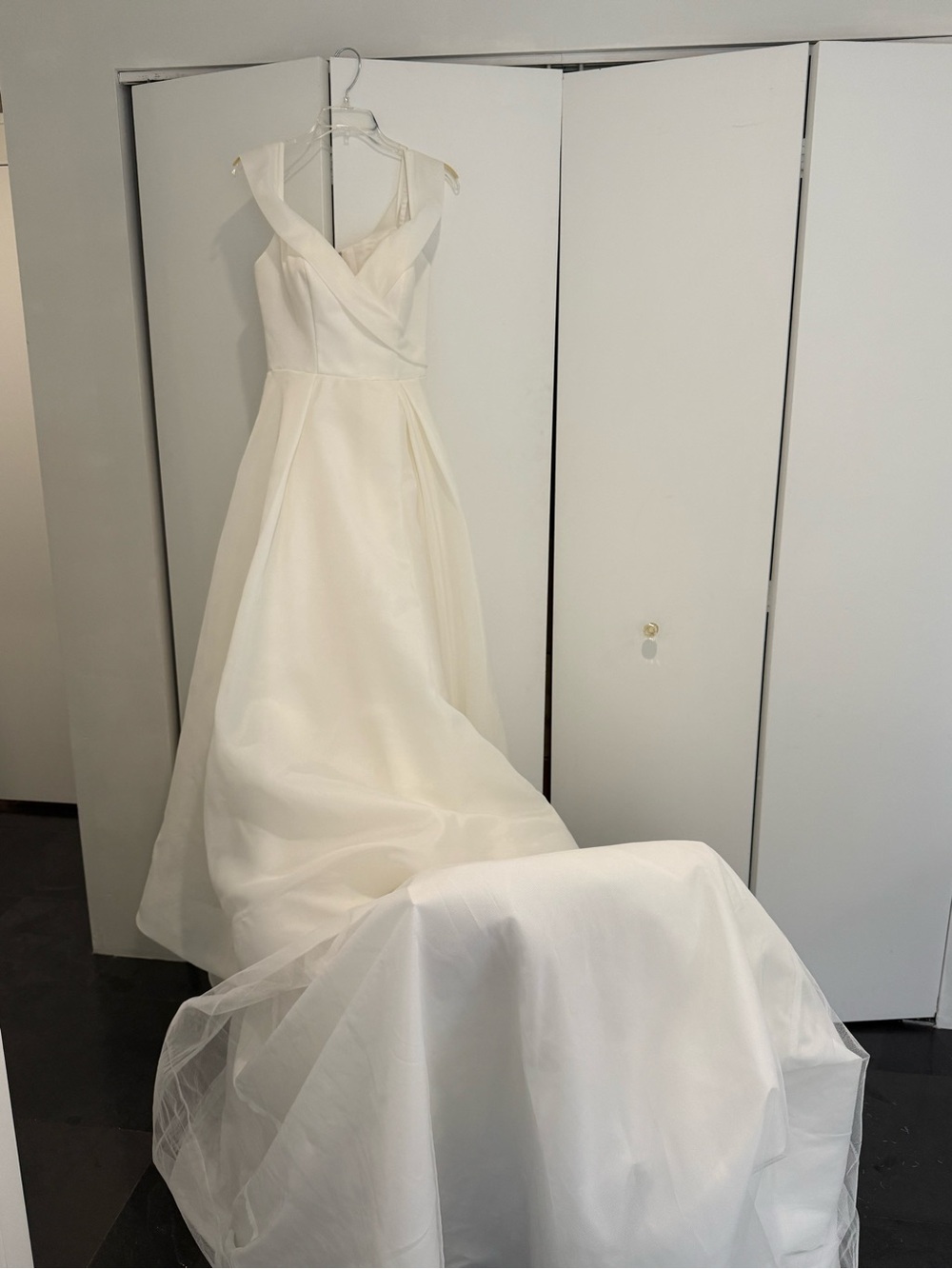 Allure Bridals Ivory A-Line Wedding Gown